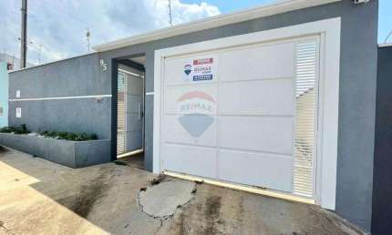 Casa com 3 quartos à venda na Rua Reinaldo Soares de Oliveira, 95, Jardim Santa Cruz, Mogi Guaçu
