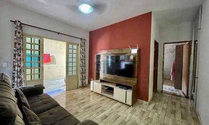 Casa com 3 quartos à venda no Jardim Ipê VII, Mogi Guaçu 