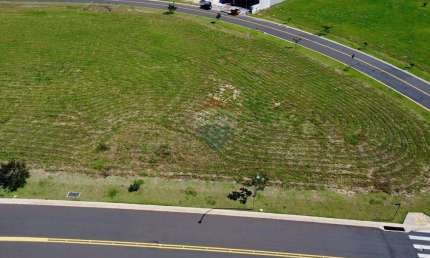 Terreno para venda no Condomínio Flor D’Aldeia - Aldeia dos Pássaros II - 417,03m²