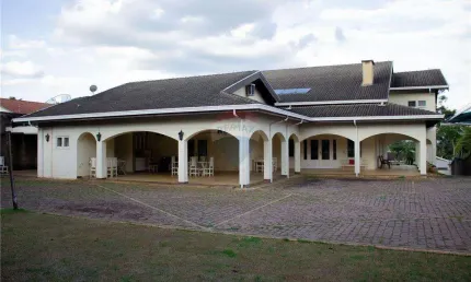 Casa alto padrão 4 dormitórios e 4 suítes à venda, 965 m² por R$ 3.350.000 - Chácara Santa Fé - Itapira/SP