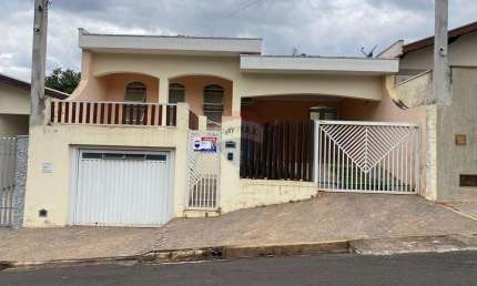 Casa com 4 dormitórios 2 suítes à venda, 250 m² por R$ 532.000 - Jardim Guarujá - Itapira/SP