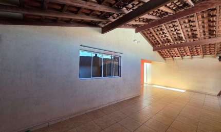 Casa disponível para venda com 04 dormitórios e 01 suíte no Jd Eldorado - Mogi Guaçu -SP