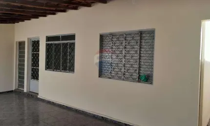 Casa com 2 quartos para alugar no Jardim Ipê I, Mogi Guaçu 