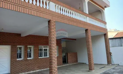 Casa com 4 quartos para alugar no Jardim Dom Bosco, Jaguariúna 