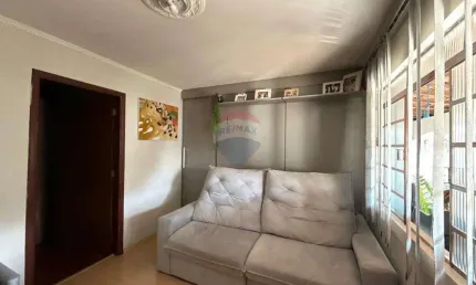 Casa com 3 quartos à venda no Jardim Ipê I, Mogi Guaçu 