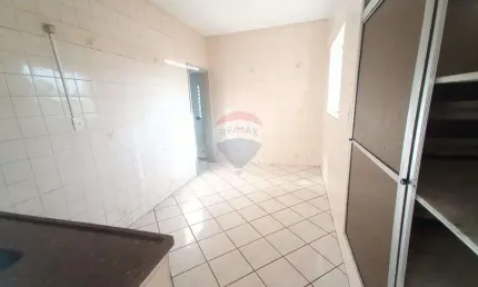 Casa com 2 quartos para alugar no Centro, Mogi Guaçu 