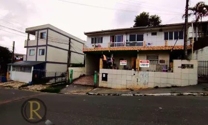 Predinho com 6 apartamentos no bairro das Nações, gerando renda de R$12.000 mensais