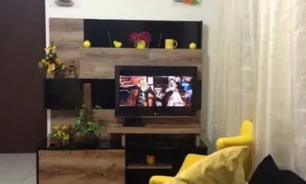 Apartamento térreo com 2 dormitórios localizado a 5 minutos da Passarela da Barra