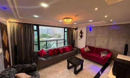 Apartamento de alto padrão com 3 quartos no canto do forte