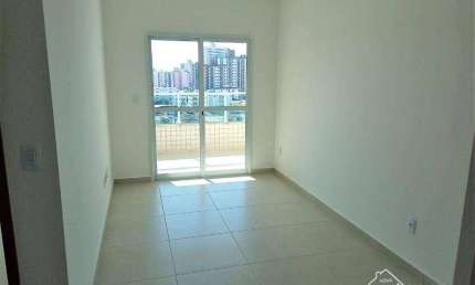 Apartamento à venda no bairro Ocian em Praia Grande/SP.