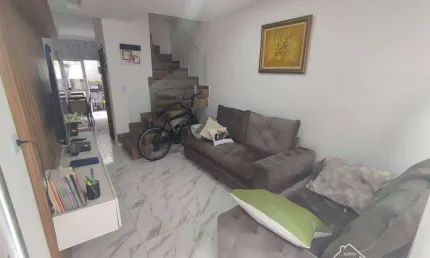Casa em condomínio fechado com 2 quartos à venda na Rua José de Alencar, Vila Assunção, Praia Grande