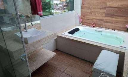 Sobrado triplex com 2 quartos à venda no Planalto Bela Vista São Vicente/SP
