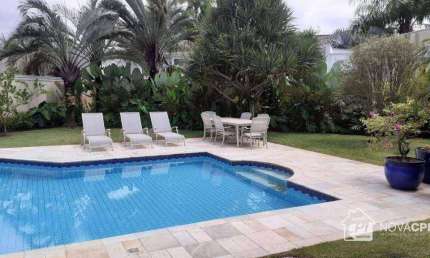 Sobrado a venda no Condomínio Jardim Acapulco - Guaruja