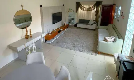 Casa com 3 quartos à venda na Rua Carijós, Tupi, Praia Grande