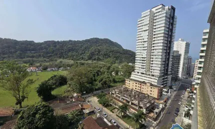 Apartamento com 2 Quartos no Canto do Forte em Praia Grande SP