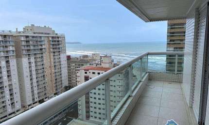 Cobertura na Ocian com 3 Suítes Vista Mar Lazer Completo