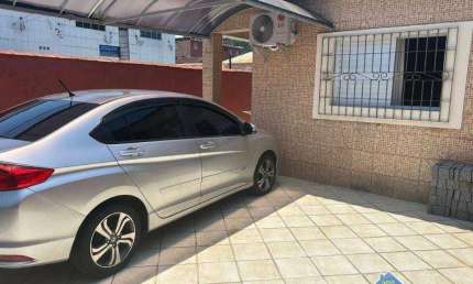 Casa com 2 Quartos 2 Vagas em Praia Grande Canto do Forte