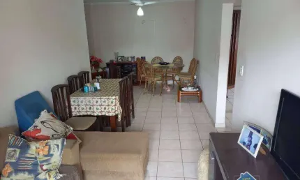 Apartamento com 2 quartos na guilhermina em praia grande/sp
