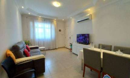 Casa Geminada com 3 Quartos em Santos no bairro Embaré