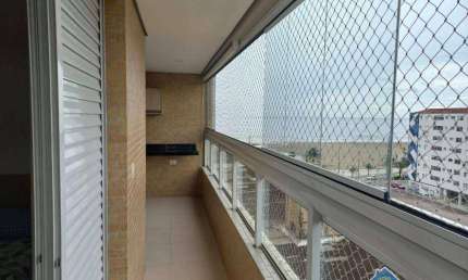 Apartamento com 2 quartos no canto do forte em praia grande/sp