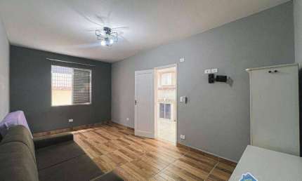Kitnet dividida com 41 m² na Guilhermina em Praia Grande/SP