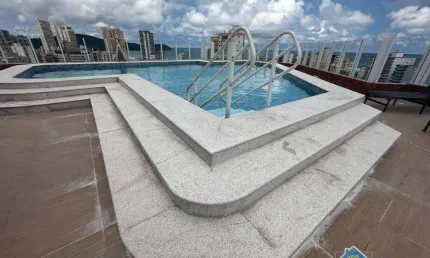 Apartamento com 2 quartos vila guilhermina em praia grande/sp