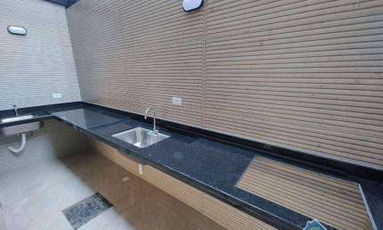 Sobrado TRIPLEX com 2 Quartos no Canto do Forte em Praia Grande/SP