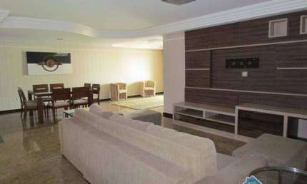 Apartamento com 3 Quartos e 4 Vagas no Canto do Forte - PG
