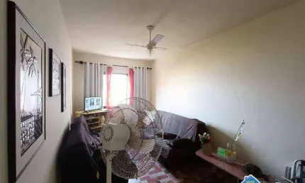 Apartamento mobiliado à venda no Jardim Guilhermina – Praia Grande/SP – 1 dormitório, andar alto, a 50 metros da praia!