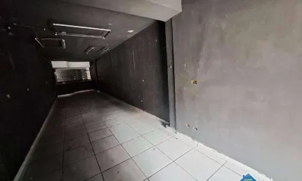 Loja para alugar com 75m² no Boqueirão em Praia Grande/SP
