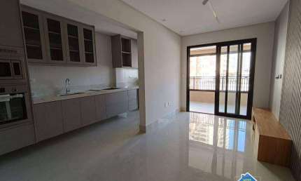 Apartamento SEMI MOBILIADO com 2 Quartos na Aviação em Praia Grande/SP