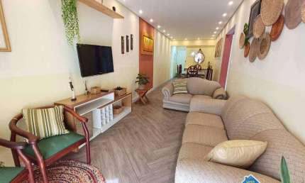 Apartamento MOBILIADO para alugar com 2 Quartos na Vila Guilhermina em Praia Grande/SP