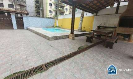 Casa com 2 Quartos para alugar na Aviação em Praia Grande/SP