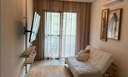 Apartamento mobiliado com 2 quartos na aviação em praia grande/sp