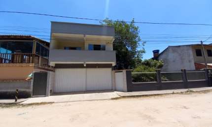 Oportunidade Única! Três Residências de Alto Padrão no Centro Hípico - 800 Mil