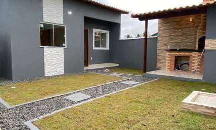 Oportunidade: Casa de 2 Quartos com Área Gourmet e Piscina