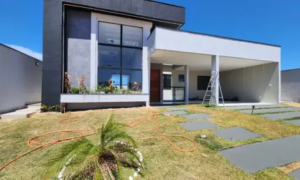 Casa de Alto Padrão no Condomínio Riviera Resort Clube!