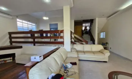 Casa com 4 quartos à venda no Parque São Quirino, Campinas , 226 m2 por R$ 800.000