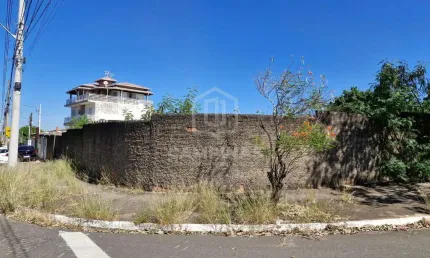 Terreno comercial à venda na Rua Marconi Catamare, 10, Jardim Stella, Campinas por R$ 1.520.000