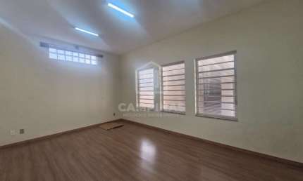 Casa com 3 quartos para alugar na Serra do Piauí, 119, Jardim Proença, Campinas, 150 m2 por R$ 3.800