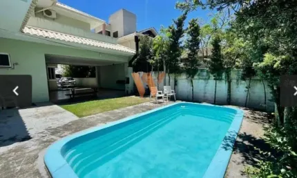 Casa com 4 quartos à venda em Jurerê, Florianópolis 