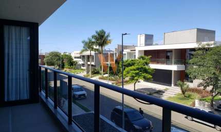EXCELENTE APARTAMENTO com 108M² `à VENDA em JURERÊ IN – FLORIANÓPOLIS/SC!