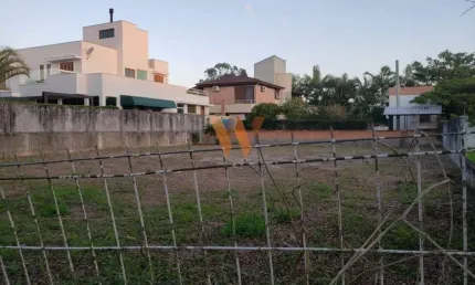 Terreno  com 600m²  à 300m da praia à venda  em jurereê in - florianópolis/sc!
