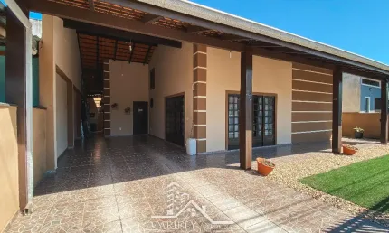 Casa com 3 quartos à venda no Adhemar Garcia, Joinville 