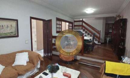 Sobrado com 4 dormitórios, 289 m² - venda por R$ 900.000,00 ou aluguel por R$ 4.712,26/mês - Assunção - São Bernardo do Campo/SP