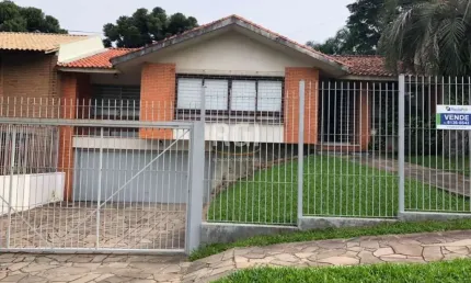 Casa com 4 quartos à venda na Rua Manajó, Vila Assunção, Porto Alegre