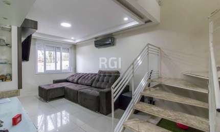 Casa com 2 quartos à venda na Rua Cangussu, Nonoai, Porto Alegre