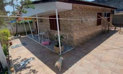 Casa com 2 quartos à venda na Avenida Comandante Harald Stunde, Rubem Berta, Porto Alegre