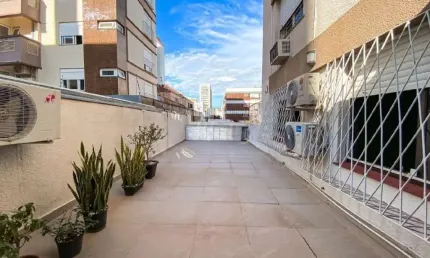 Apartamento com 3 quartos à venda na Rua Comendador Rodolfo Gomes, Menino Deus, Porto Alegre