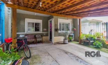 Casa em condomínio fechado com 2 quartos à venda na Rua Newton Silveira Netto, Hípica, Porto Alegre